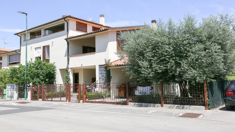 Foto immobile Via Vittorio De Sica - Immobiliare BROKER 552 Grosseto