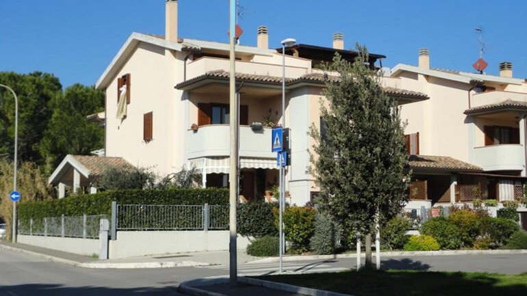 Foto immobile Roselle, Via John Lennon - Immobiliare BROKER 552 Grosseto