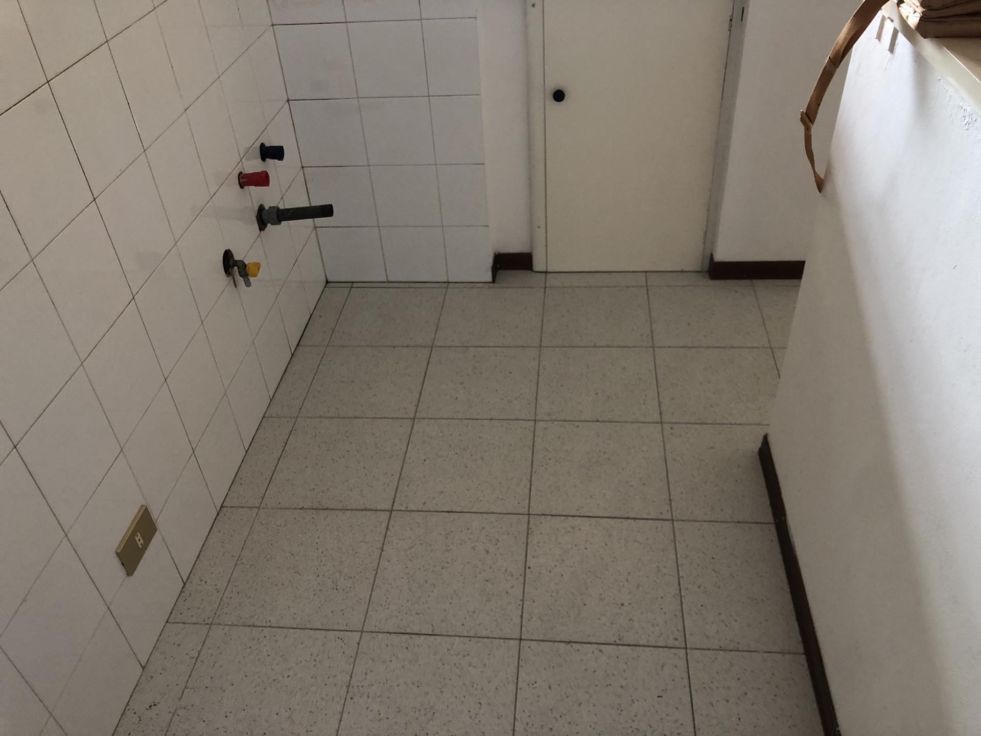 Foto interni - Immobile Via Svizzera 3