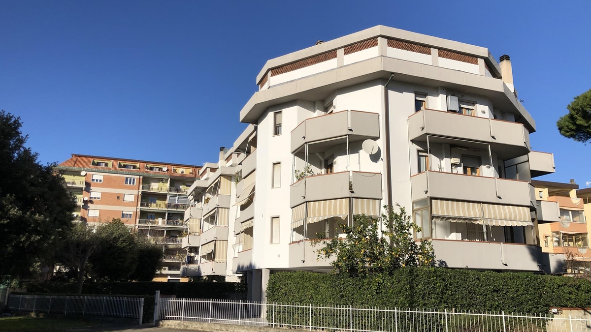 Foto immobile Via Adda - Immobiliare BROKER 552 Grosseto